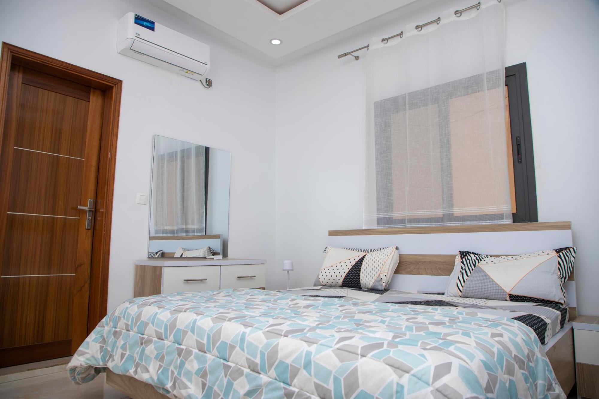 Residence Teranga Immo Luxe Residence Ndoumbe Sylla Dakar Exterior foto