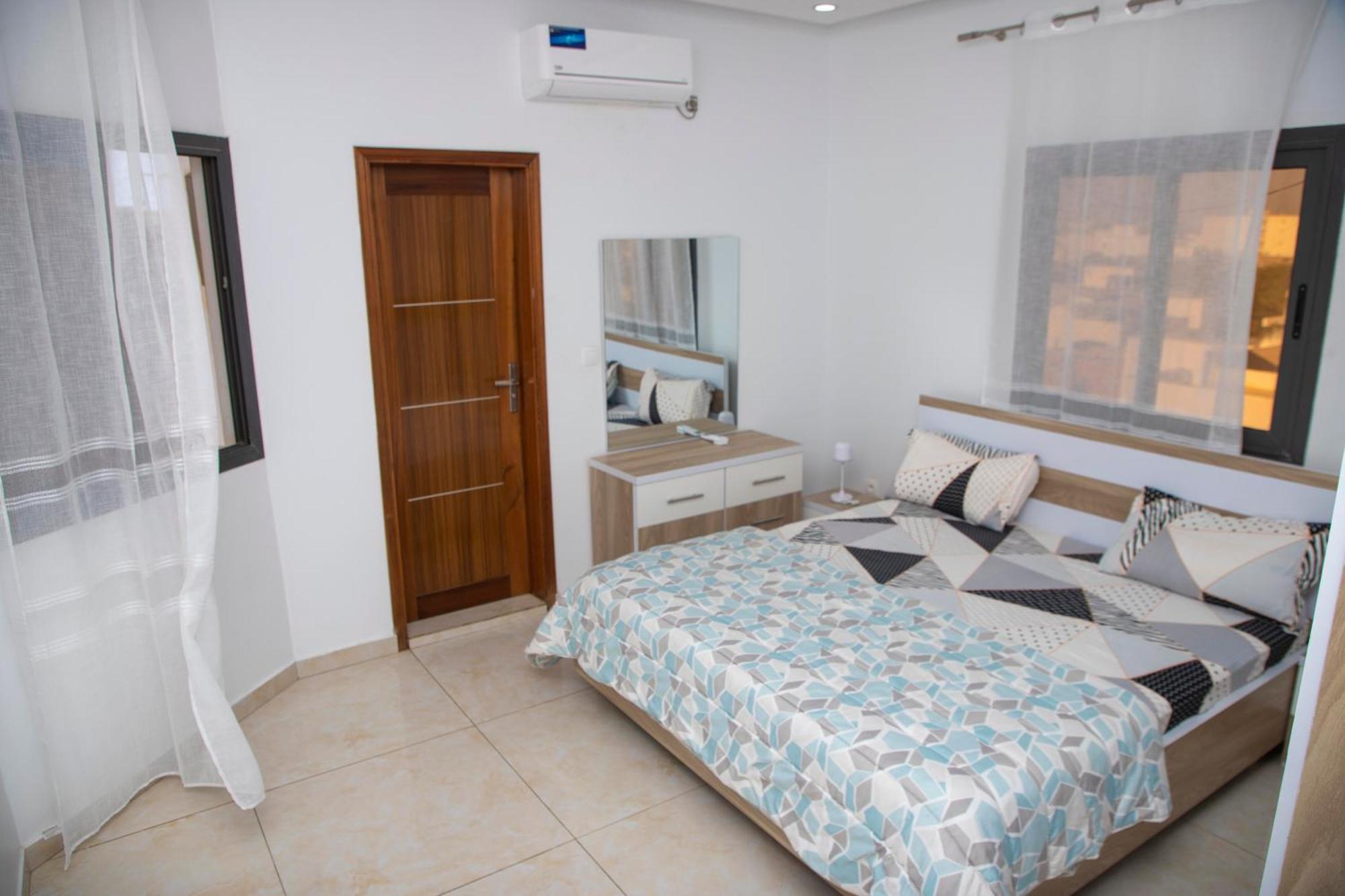 Residence Teranga Immo Luxe Residence Ndoumbe Sylla Dakar Exterior foto