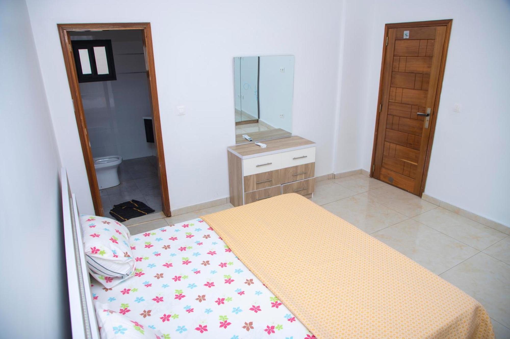 Residence Teranga Immo Luxe Residence Ndoumbe Sylla Dakar Exterior foto